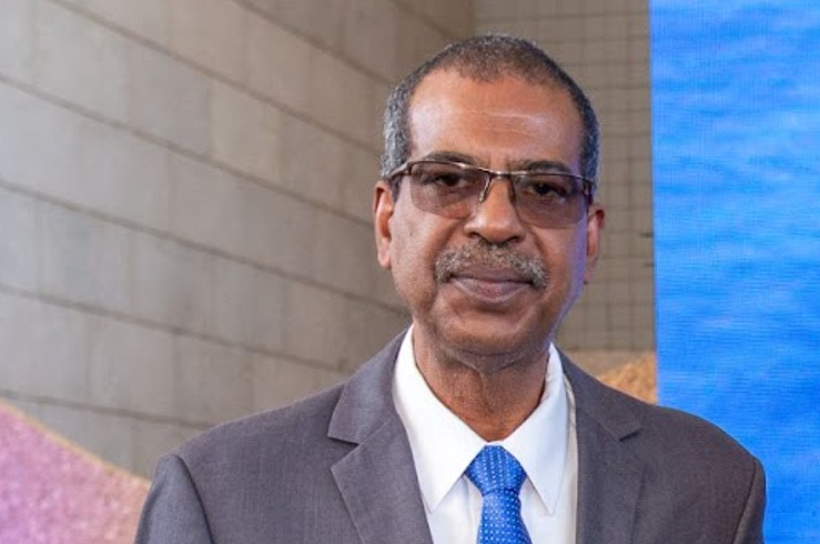 Dr. Gavin Bellamy