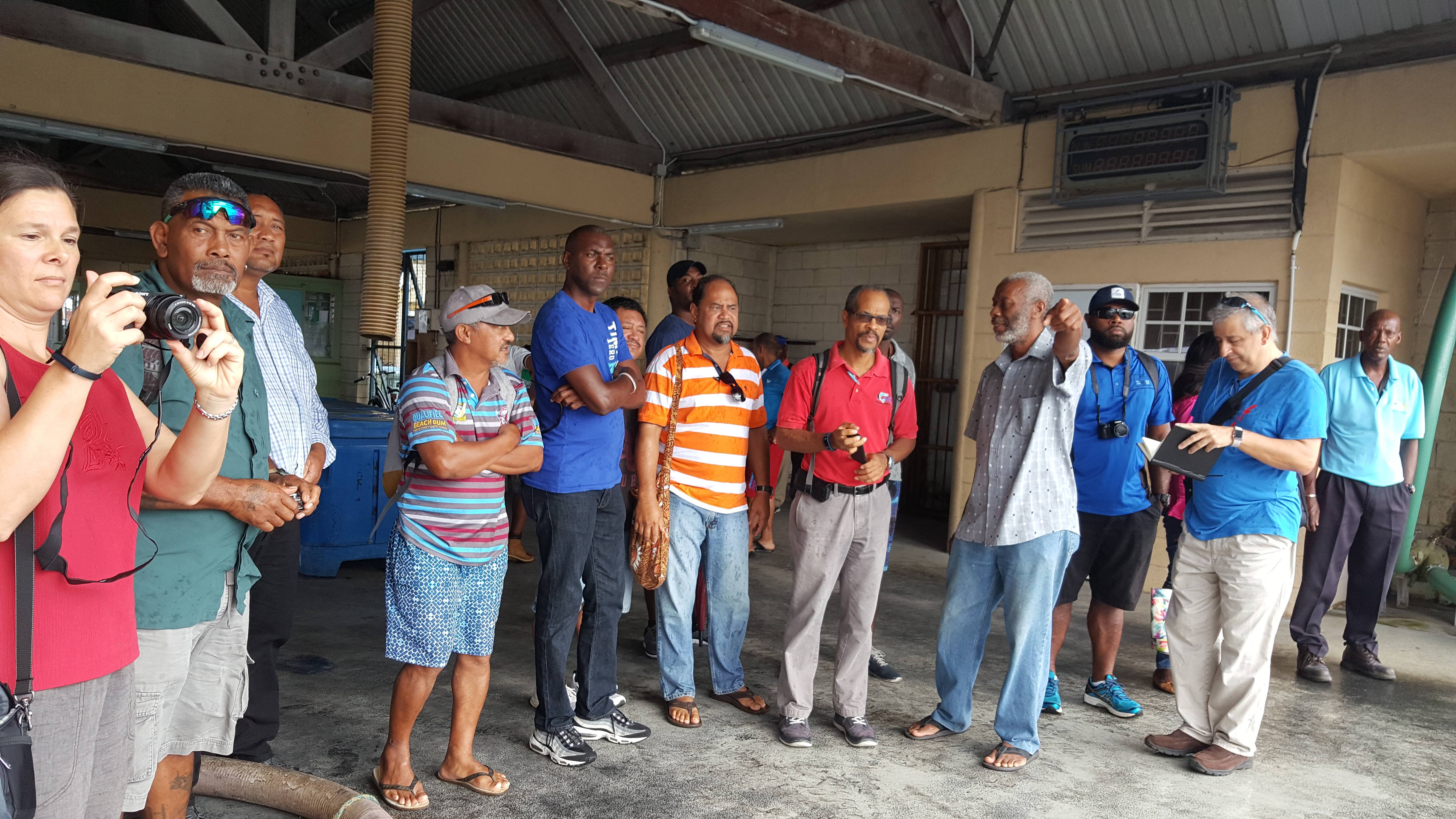 Participants from the Caribbean and Pacific SIDs visited fisheries sites in Barbados